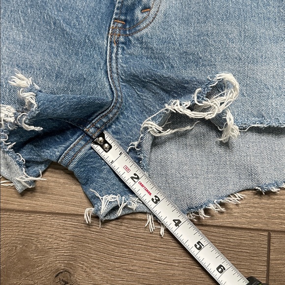 Abercrombie & Fitch The Mom High Rise Curve Love Blue Stretch Jean Shorts 30 - Picture 8 of 8